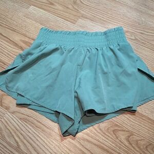 90 Degree By Reflex Lightstreme Love and Flutter Running Shorts Green Medium